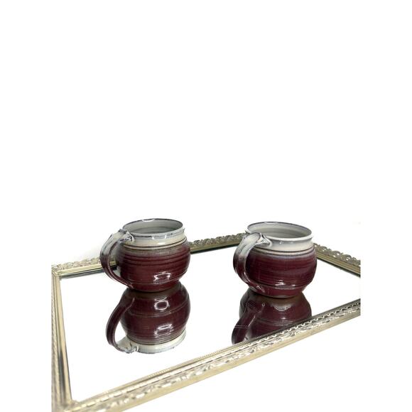 Beautiful Studio Art Pottery Mugs Pair of 2 Drip Glaze Artist Signed Red Cream - Picture 3 of 10